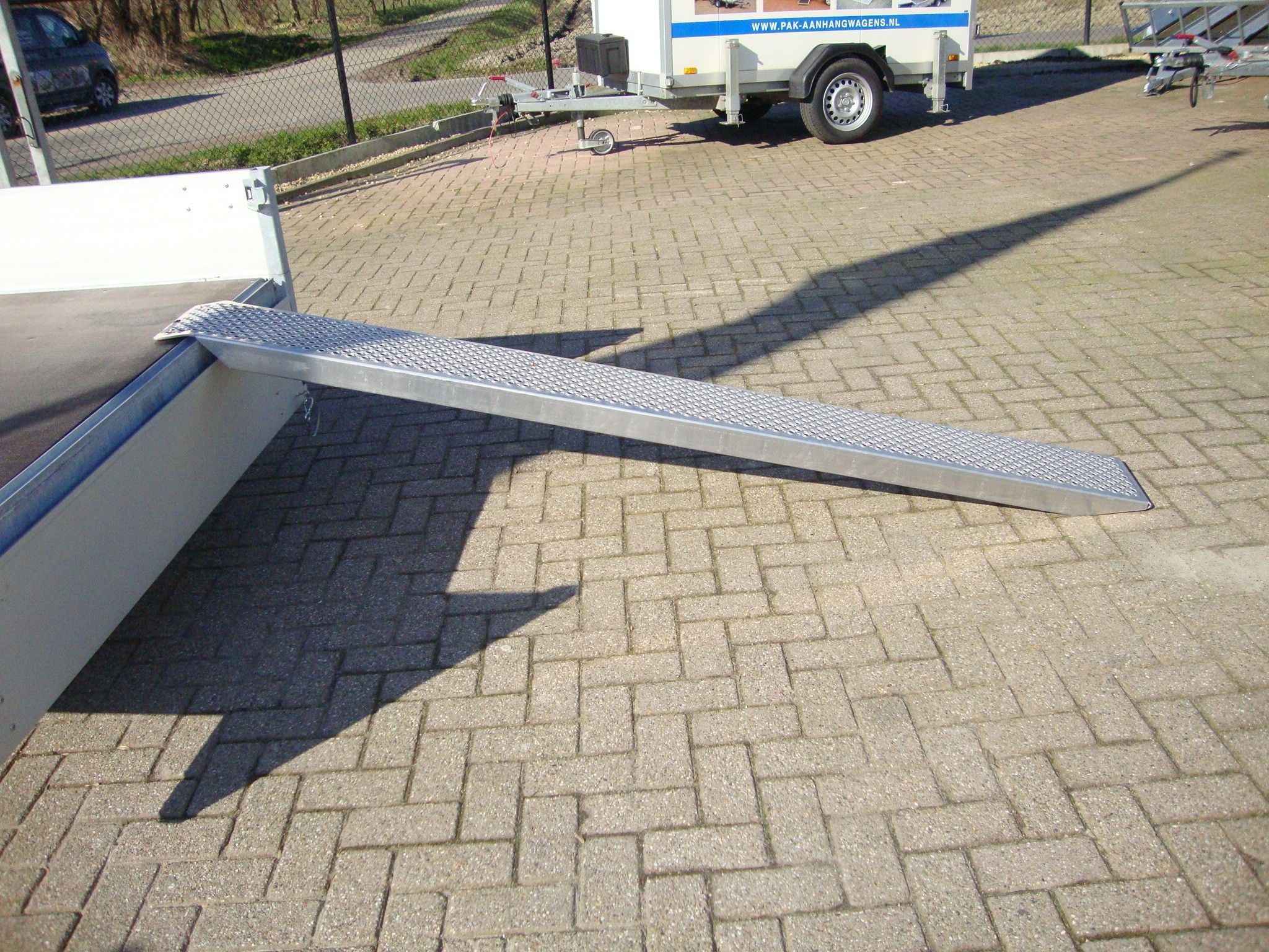 Oprijplaat set 250x26 1000 kg