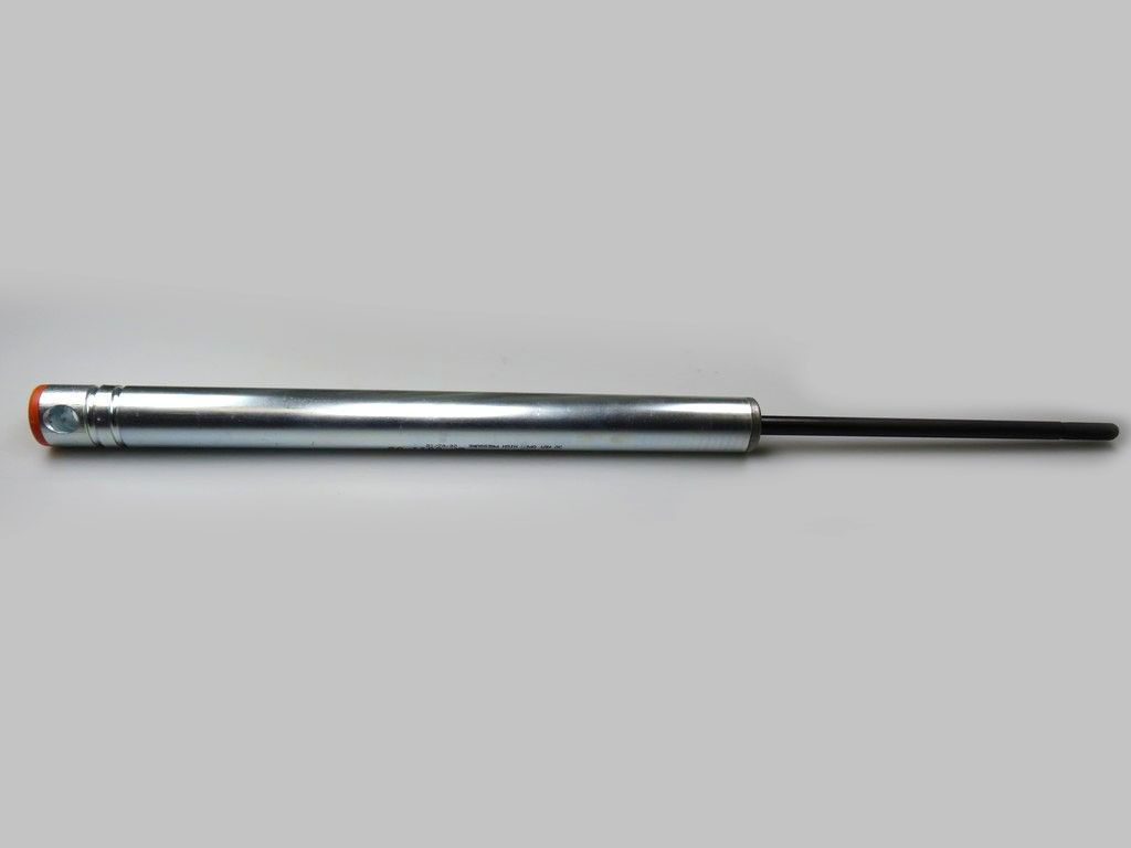 Knott oploopremdemper KF20